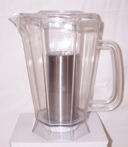 Pitcher to energize water with entrainment