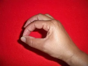 how to muscletest yourself